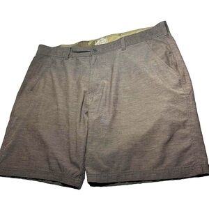 V46 Mens Shorts Sz 38